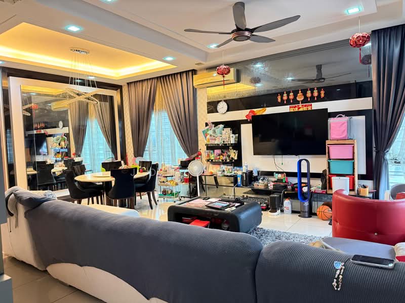 3-storey Terraced House for Sale in Bandar Seri Alam (Masai) - Joey Tay - Living Room - PropertyGuru.com.my