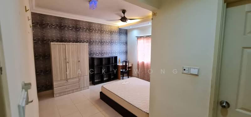 Kondominium untuk Dijual di Suriamas - Jacky Wong - Bedroom - PropertyGuru.com.my