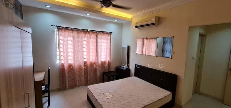Kondominium untuk Dijual di Suriamas - Jacky Wong - Bedroom - PropertyGuru.com.my