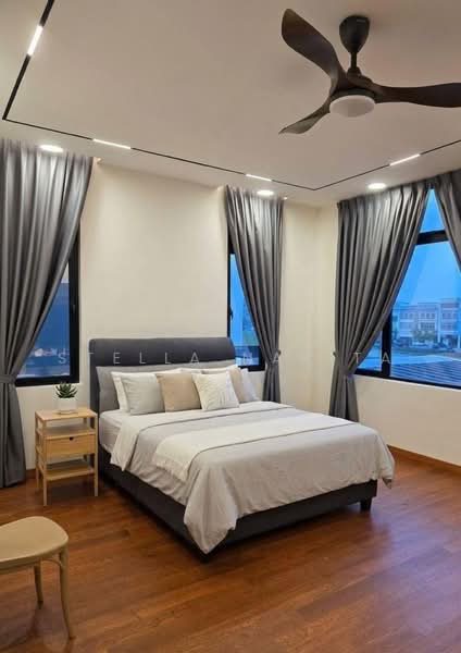 3-storey Terraced House for Sale in Taman Nusa Sentral (Iskandar Puteri (Nusajaya)) - Stella Narita - Bedroom - PropertyGuru.com.my