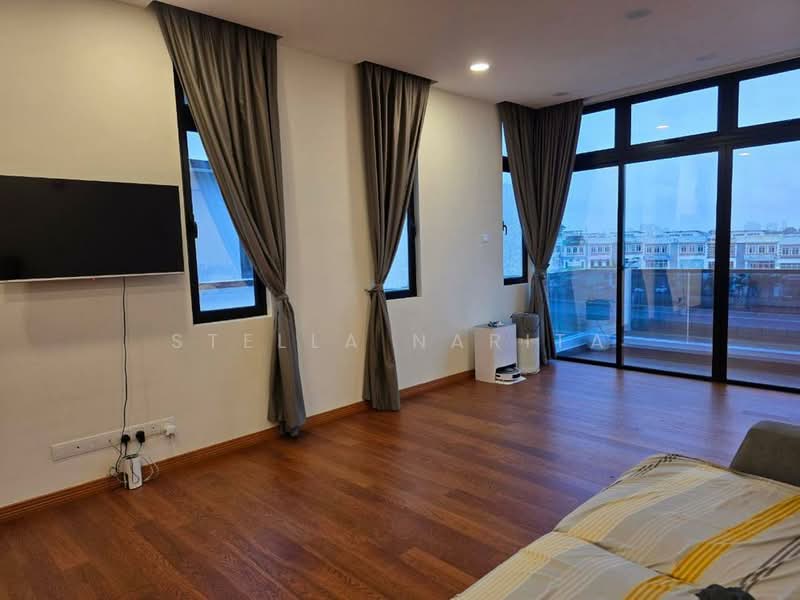 3-storey Terraced House for Sale in Taman Nusa Sentral (Iskandar Puteri (Nusajaya)) - Stella Narita - Living Room - PropertyGuru.com.my