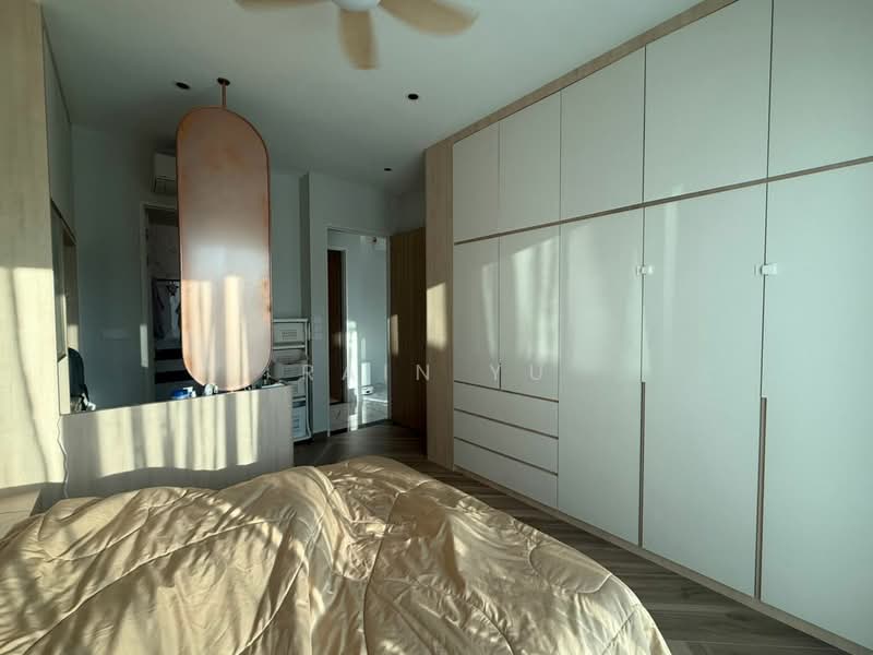 Kondominium untuk Dijual di QuayWest Residence - Rain Yu - Bedroom - PropertyGuru.com.my