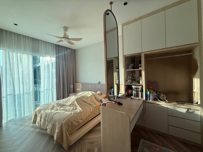 Kondominium untuk Dijual di QuayWest Residence - Rain Yu - Bedroom - PropertyGuru.com.my