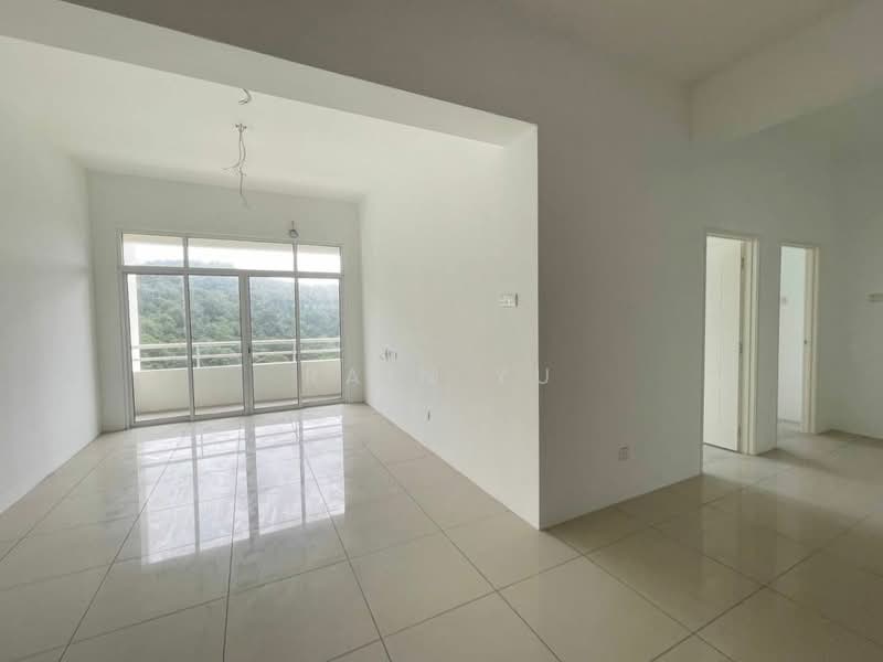 Kondominium untuk Dijual di Starhill Luxury Residence - Rain Yu - Living Room - PropertyGuru.com.my