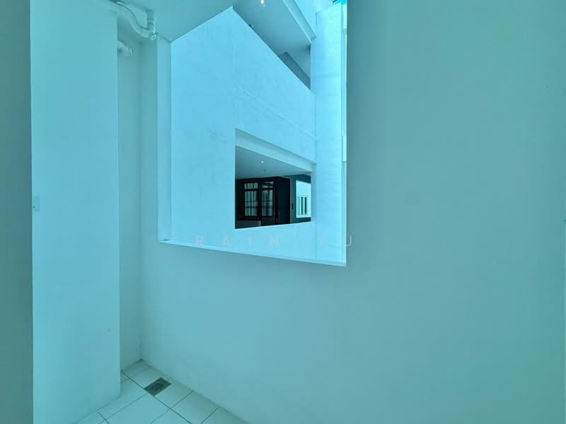 Condominium for Sale at QuayWest Residence - Rain Yu - Yard 1 - PropertyGuru.com.my