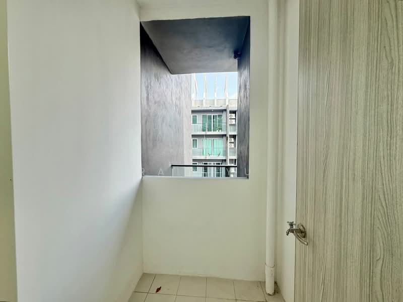 Condominium for Sale at QuayWest Residence - Rain Yu - Yard 2 - PropertyGuru.com.my