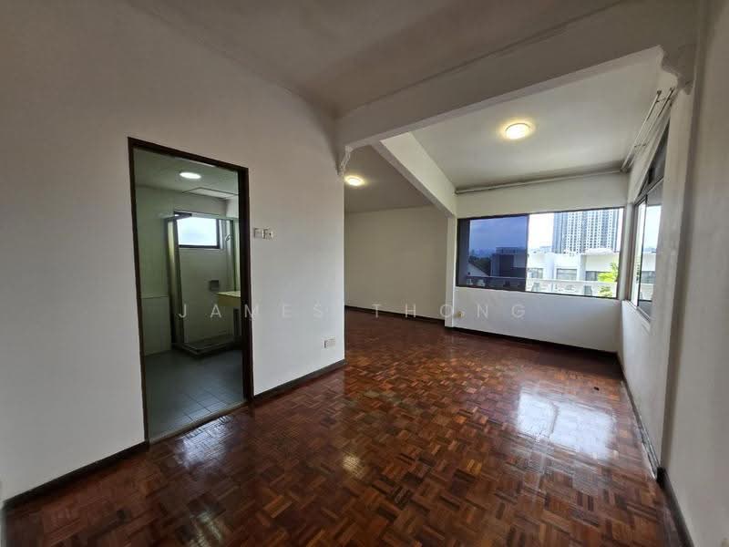 Bungalow House untuk Dijual di Taman Desa (Kuala Lumpur) - James Thong - Living Room - PropertyGuru.com.my