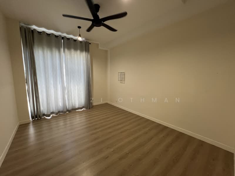 3-storey Terraced House for Rent in Sepang (Selangor) - Edmizi Othman - Interior - PropertyGuru.com.my