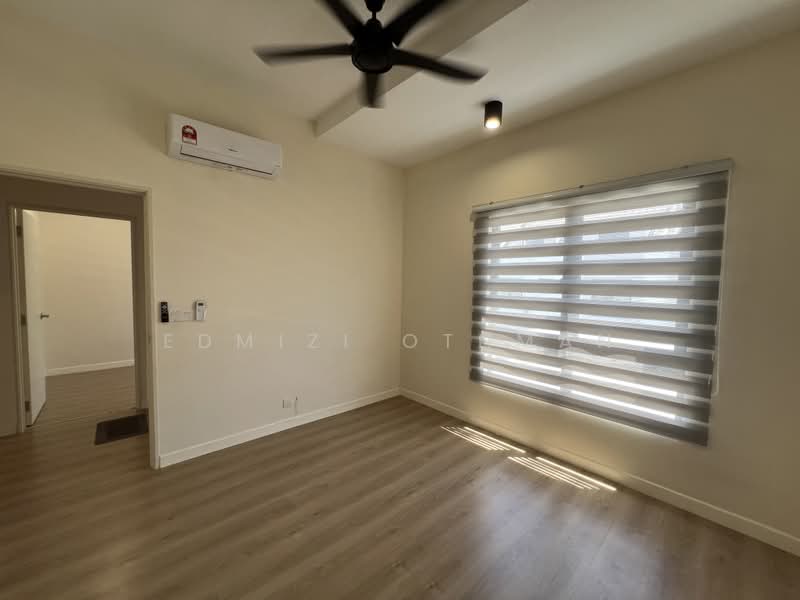 3-storey Terraced House for Rent in Sepang (Selangor) - Edmizi Othman - Interior - PropertyGuru.com.my