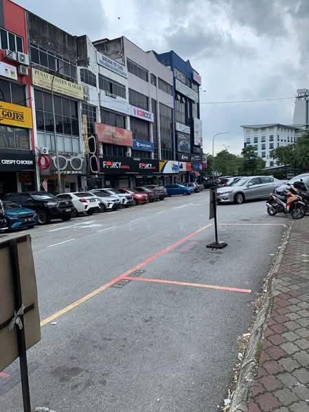 Shop for Sale in Seksyen 9 (Shah Alam) - Emily Kho - Exterior - PropertyGuru.com.my