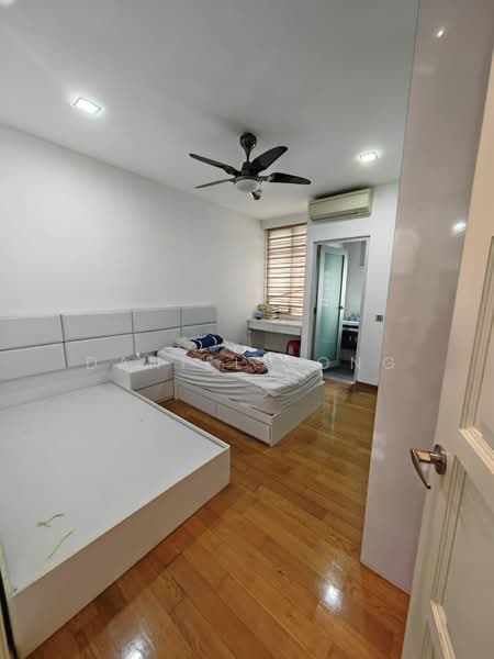 Rumah Teres 2.5 Tingkat untuk Dijual di Taman Sutera Utama (Skudai) - Daniel Yong - Bedroom - PropertyGuru.com.my