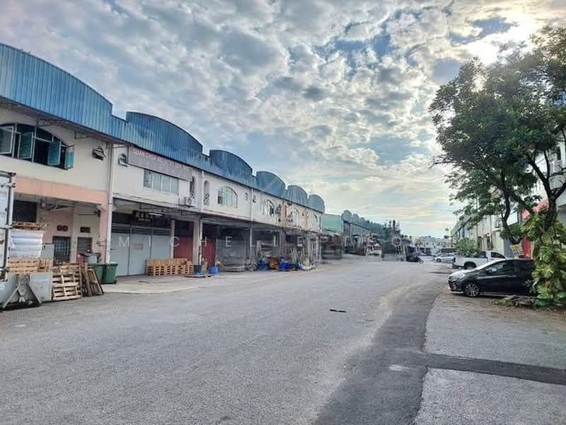 Kilang untuk Disewa di Balakong (Cheras) - Michelle Teoh - Exterior - PropertyGuru.com.my