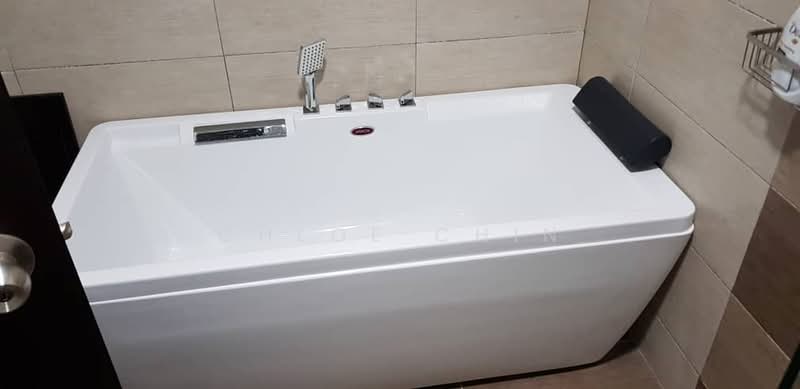 Kondominium untuk Disewa di Molek Regency - Chloe Chin - Bathroom - PropertyGuru.com.my