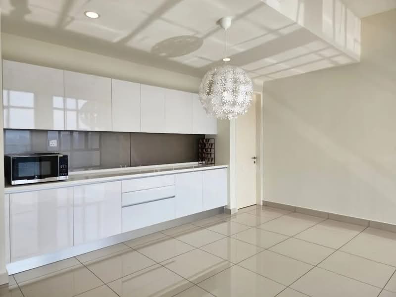Service Residence for Sale at The Park Sky Residence - Vince Lim - Kitchen - PropertyGuru.com.my