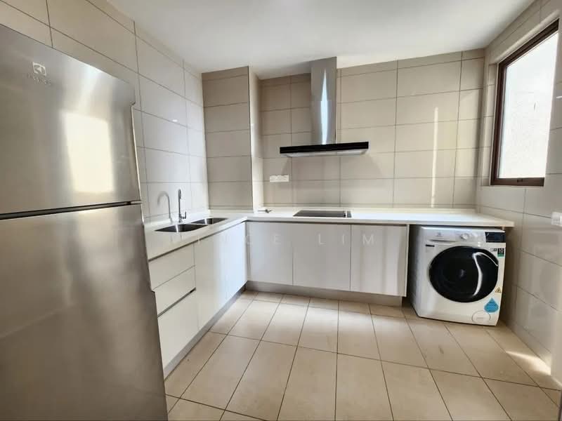 Service Residence for Sale at The Park Sky Residence - Vince Lim - Kitchen - PropertyGuru.com.my