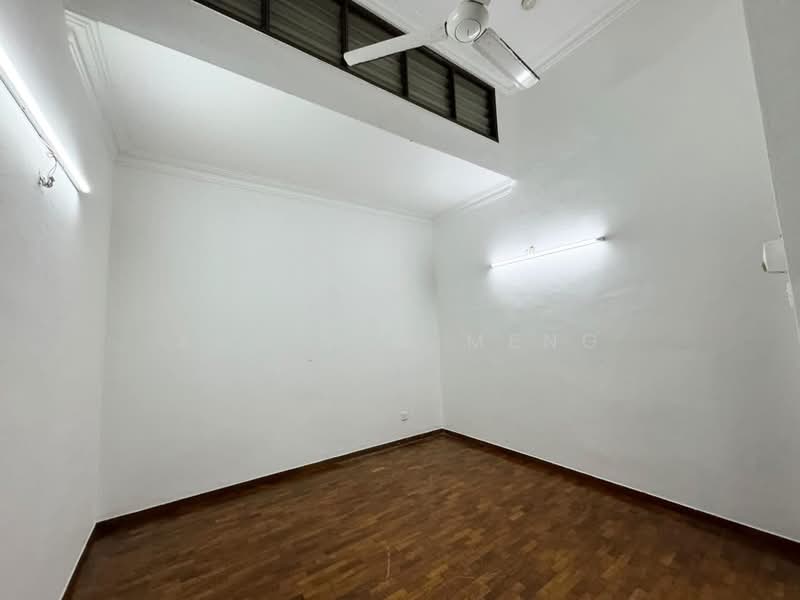 Rumah Teres 2-Tingkat untuk Dijual di Taman Rinting (Masai) - Ang Wee Meng - PropertyGuru.com.my