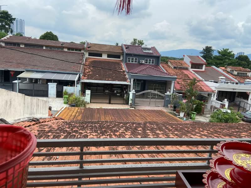 2-storey Terraced House for Sale in Kepong (Kuala Lumpur) - Evonne Lim - Exterior - PropertyGuru.com.my