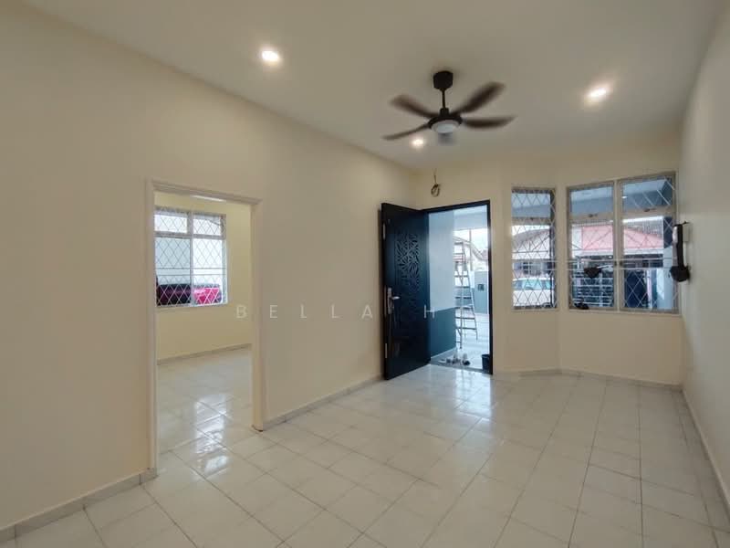 Rumah Teres 1-Tingkat untuk Dijual di Taman Senai Utama (Kulai) - Bella Ho - PropertyGuru.com.my