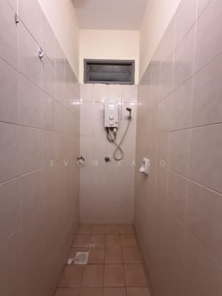 Apartment for Sale at Permai Jaya - Evon Kang - Bathroom - PropertyGuru.com.my