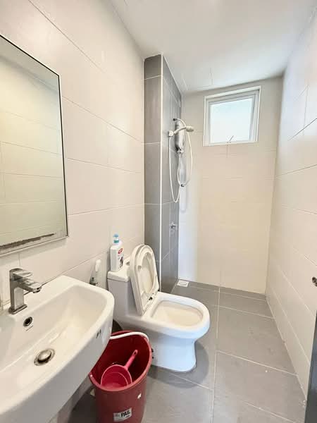 Service Residence for Rent at Twin Danga Residence - Tuxton Phiong - Bathroom - PropertyGuru.com.my
