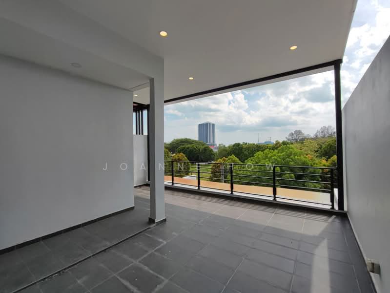 Rumah Teres 2.5 Tingkat untuk Dijual di Taman Limbongan Indah (Klebang) - Joanne How - Balcony - PropertyGuru.com.my