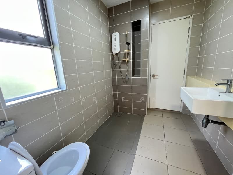 Rumah Teres untuk Disewa di Bandar Tropicana Aman (Telok Panglima Garang) - Charlie Gan - PropertyGuru.com.my