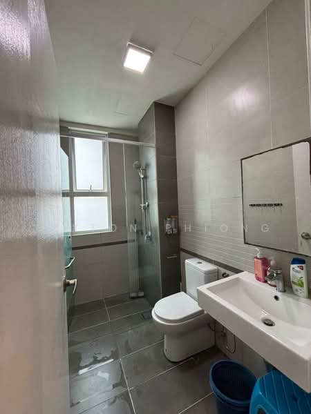 Condominium for Rent at D'Suites Akasia Horizon @ Horizon Hills - Tuxton Phiong - Bathroom - PropertyGuru.com.my