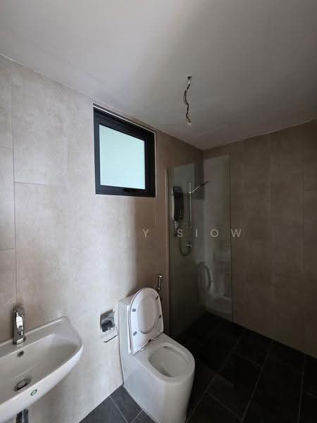 Service Residence for Sale at East Parc @ Manjalara - Yanny Siow - Bathroom - PropertyGuru.com.my