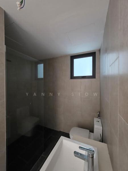 Service Residence for Sale at East Parc @ Manjalara - Yanny Siow - Bathroom - PropertyGuru.com.my