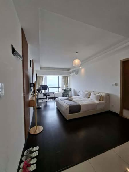 Service Residence for Sale at R&F Princess Cove Phase 1 - Bryan Chiew - Bedroom - PropertyGuru.com.my