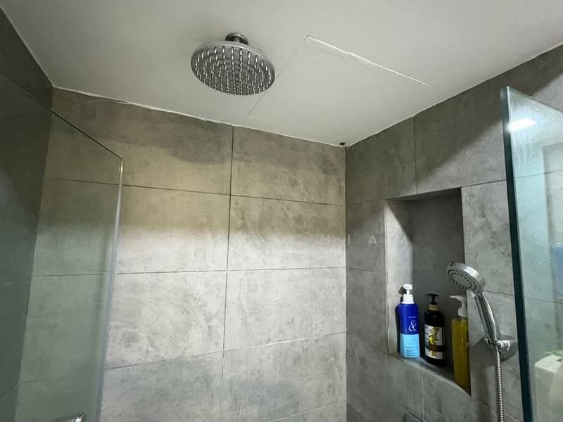 Service Residence for Rent at Sky Park - Jason Chiam - Bathroom - PropertyGuru.com.my