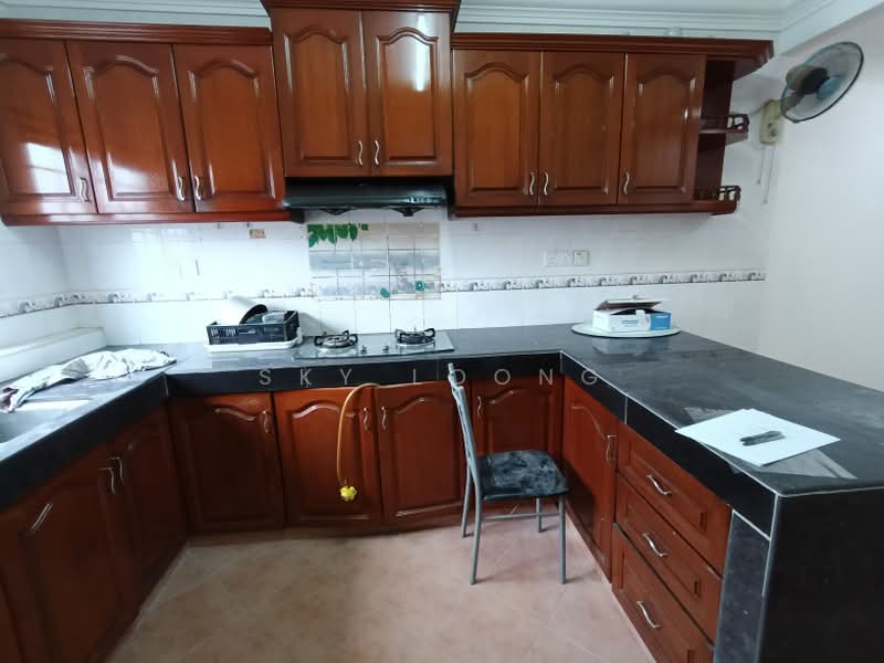 1-storey Terraced House for Sale in Kelana Jaya (Petaling Jaya) - Sky Loong - Kitchen - PropertyGuru.com.my