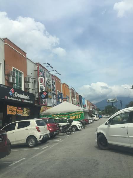 Shop for Sale in Seksyen 4 Bandar Utama Batang Kali (Batang Kali) - Kelly Yong Lee Ming - Exterior - PropertyGuru.com.my