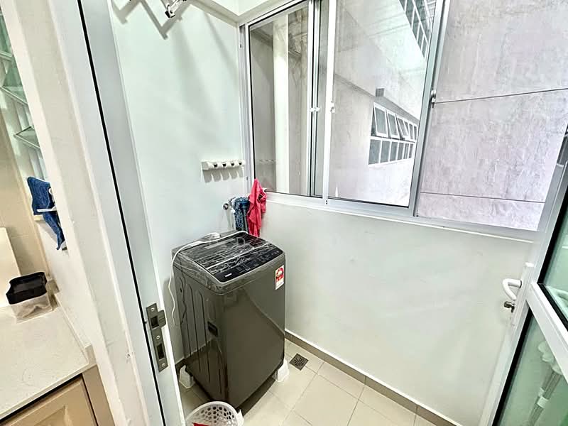 Kondominium untuk Disewa di i-Santorini - Eddy Lim - Balcony - PropertyGuru.com.my