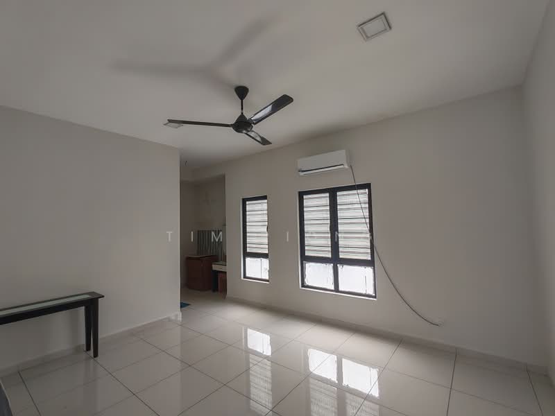 Bungalow House untuk Dijual di Taman Satu Krubong (Krubong) - Tim Piong - Living Room - PropertyGuru.com.my