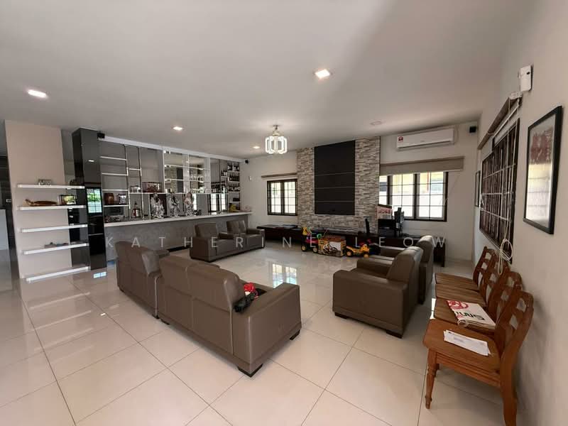 Rumah Banglo untuk Dijual di Taman Kebun Teh (Johor Bahru) - Katherine Leow - Living Room - PropertyGuru.com.my