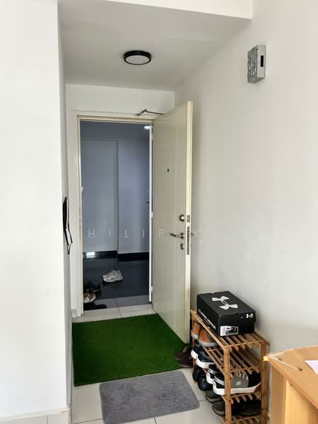 Servis Apartment untuk Dijual di Avenue D'Vogue - Philip Koh - Entrance - PropertyGuru.com.my