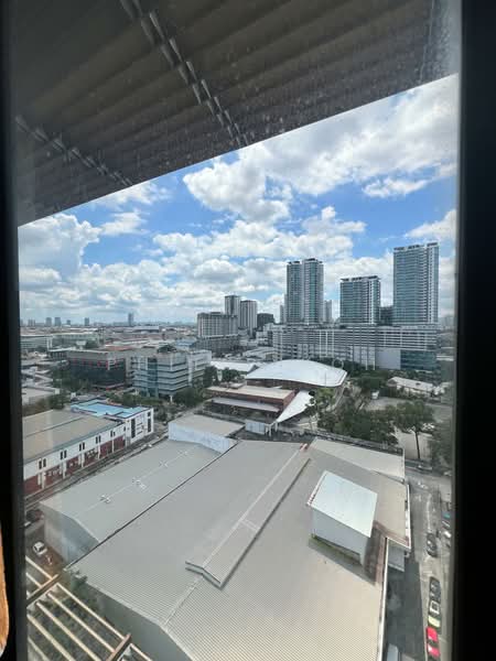Servis Apartment untuk Dijual di Avenue D'Vogue - Philip Koh - Exterior - PropertyGuru.com.my
