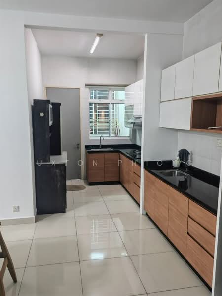 Service Residence for Rent at Meldrum Heights (Residensi Meldrum) - Tuxton Phiong - Kitchen - PropertyGuru.com.my