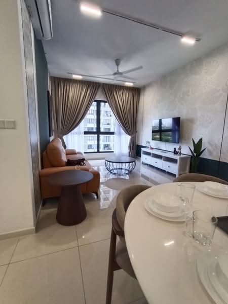 Pangsapuri untuk Dijual di Residensi Sunway Belfield - CH LIM - living room - PropertyGuru.com.my