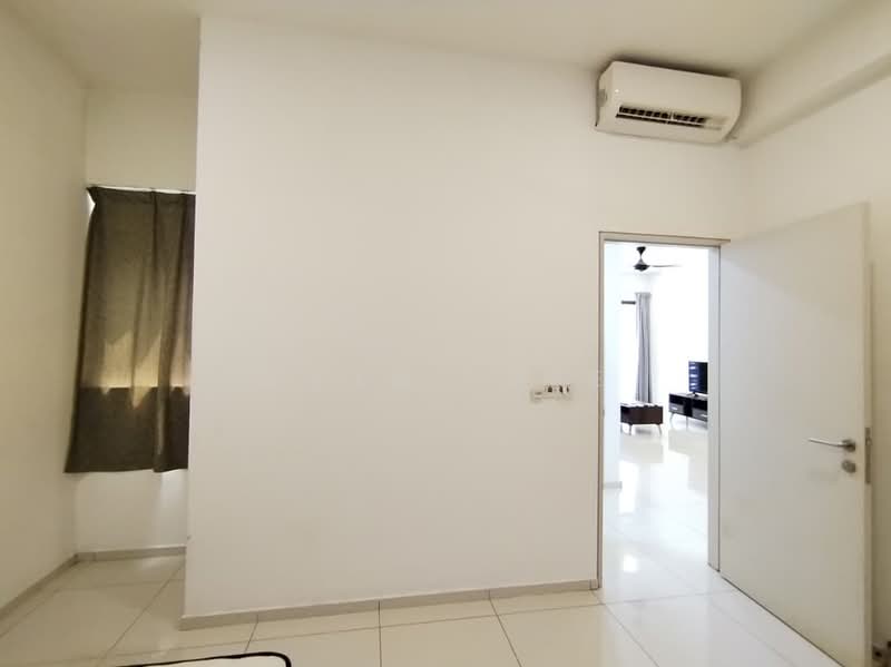 Kediaman Servis untuk Disewa di D'sara Sentral - Owen Loke - Living Room - PropertyGuru.com.my