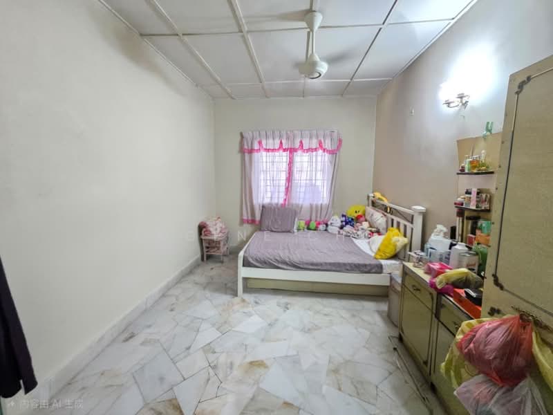 Rumah Teres 1 Tingkat untuk Dijual di Taman Bidara (Selayang) - Eugene Choo - Bedroom - PropertyGuru.com.my