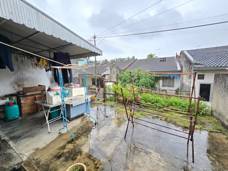 Rumah Teres 1 Tingkat untuk Dijual di Taman Bidara (Selayang) - Eugene Choo - Exterior - PropertyGuru.com.my