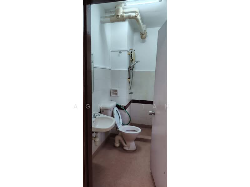 Condominium for Rent at Danau Impian - Agnes Tan - Bathroom - PropertyGuru.com.my