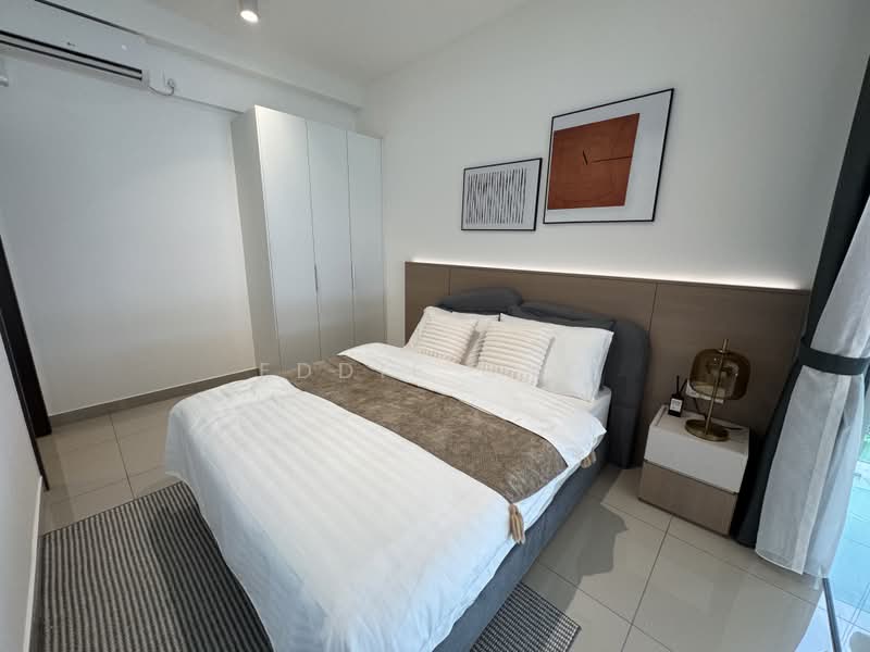 Service Residence for Sale at Vista Tiara (MBW Bay) - Eddie Ong - Bedroom - PropertyGuru.com.my