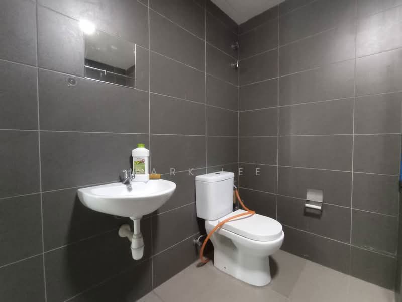 Condominium for Rent at Mutiara Ville - Mark Lee - Bathroom - PropertyGuru.com.my