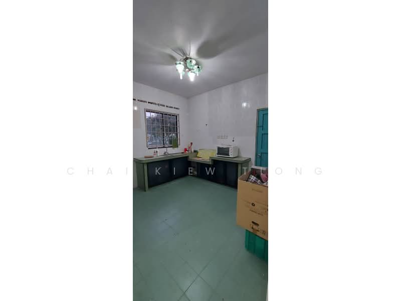 Rumah Teres 2-Tingkat untuk Disewa di Air Putih (Kuantan) - Chai Kiew Tiong - Kitchen - PropertyGuru.com.my