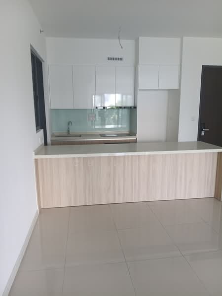 Pangsapuri untuk Dijual di Residensi Sunway Belfield - CH LIM - kitchen counter - PropertyGuru.com.my