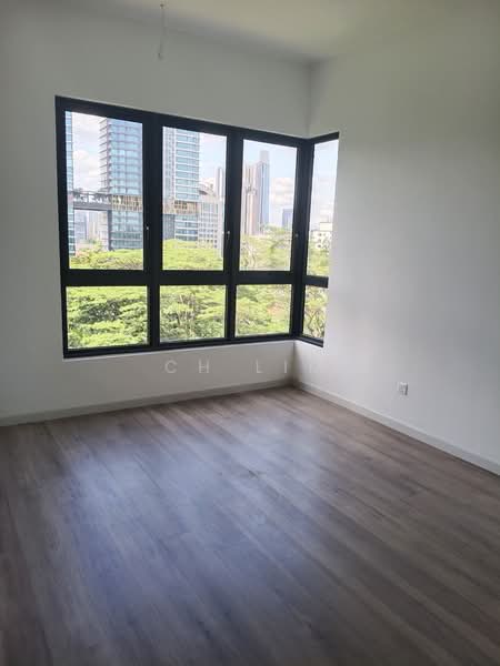 Pangsapuri untuk Dijual di Residensi Sunway Belfield - CH LIM - bedroom with view - PropertyGuru.com.my