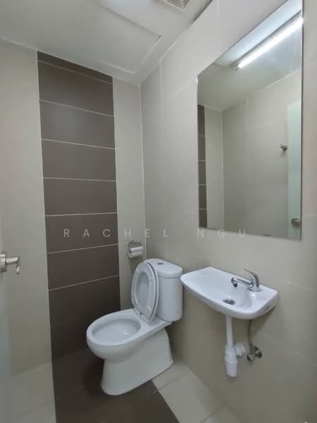 Service Residence for Sale at Glomac Centro Service Apartment - Rachel Ngu - Bathroom - PropertyGuru.com.my